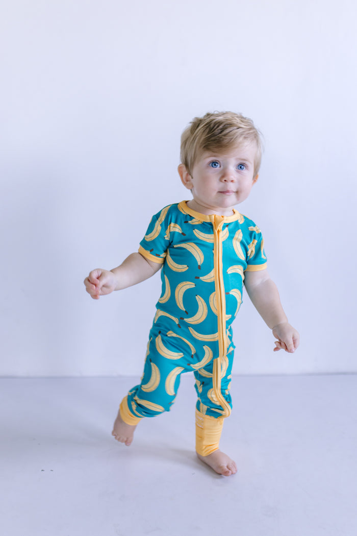 BANANAS | SHORT SLEEVE ZIPPER ONE PIECE