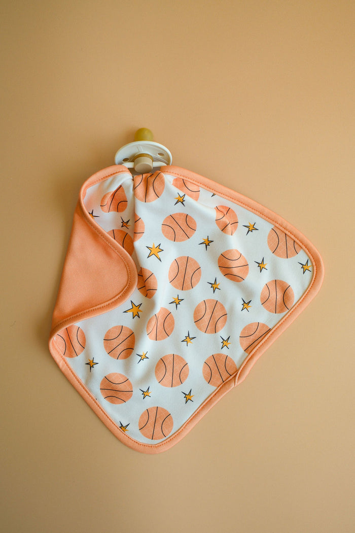 BASKETBALL STAR | LOVIE