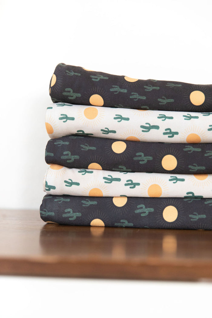 BLACK CACTUS (BLACK)