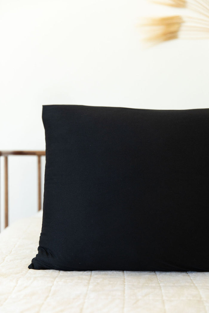 BLACK SOLID BRUSHED | PILLOW CASE