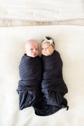 BLACK SOLID | SWADDLE