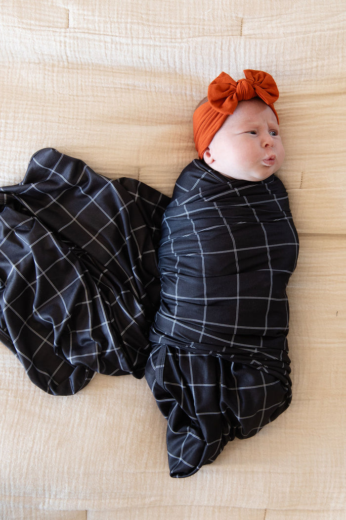 BLACK + WHITE GRID | SWADDLE