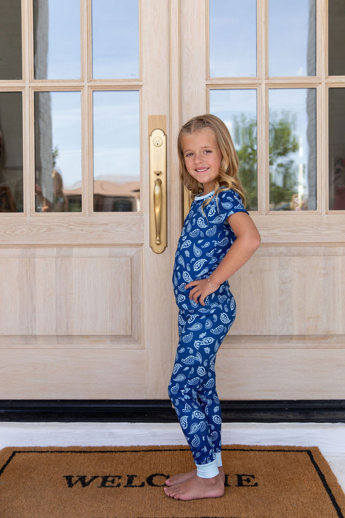 BLUE PAISLEY | SHORT SLEEVE