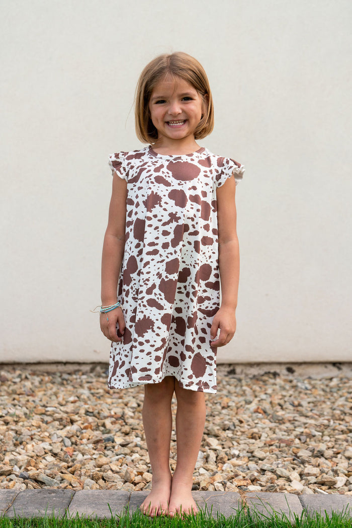BROWN CATTLE | RUFFLE SLEEVE DRESS