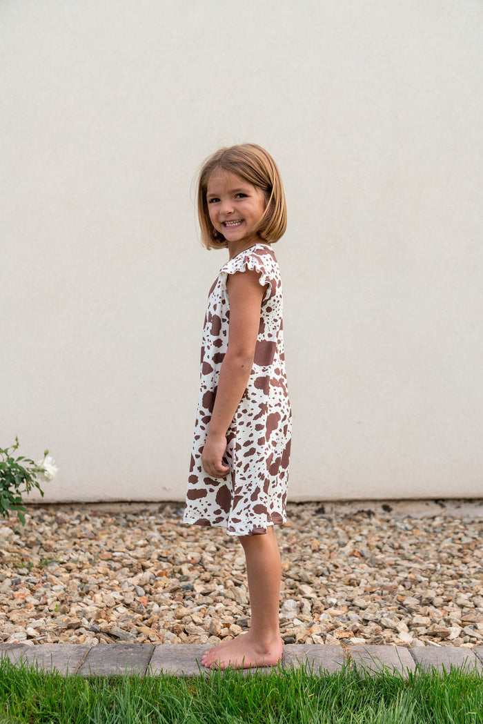 BROWN CATTLE | RUFFLE SLEEVE DRESS