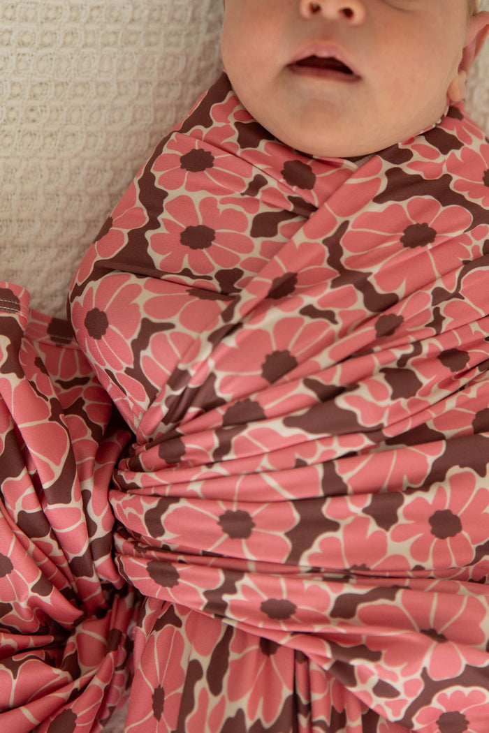 BROWN + PINK DAISIES | SWADDLE