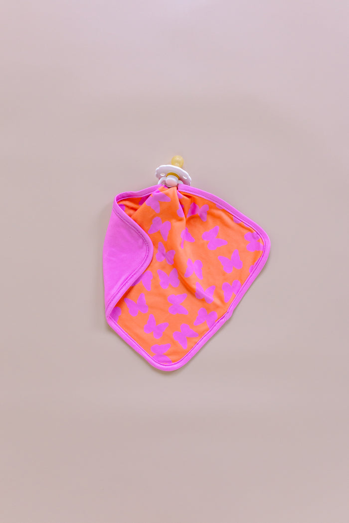 BUTTERFLIES | LOVIE