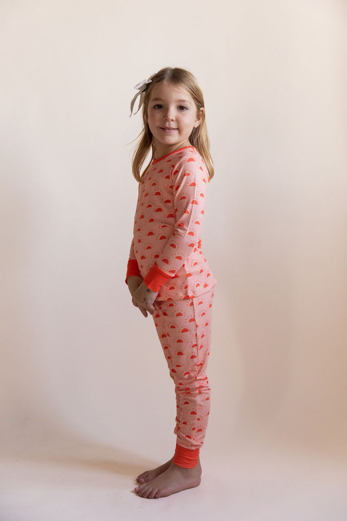 CORAL SUNSHINE | LONG SLEEVE