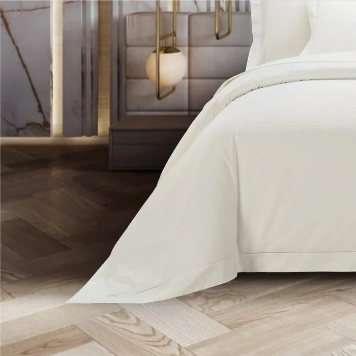 Cream Cotton Co Egyption Cotton 400 Thread Queen 230x200 duvet cover in cream with smooth cotton fabric.