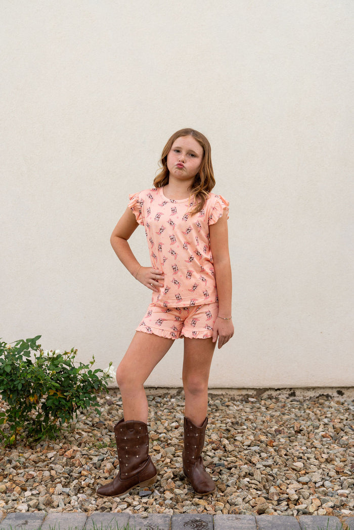COWGIRL BOOTS | RUFFLE SHORT SET