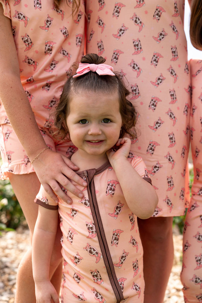 COWGIRL BOOTS | SHORT SLEEVE ZIPPER ONE PIECE
