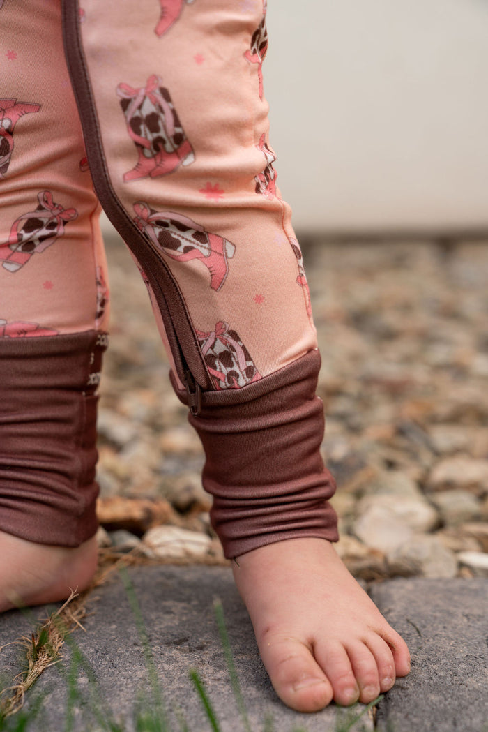 COWGIRL BOOTS | SHORT SLEEVE ZIPPER ONE PIECE