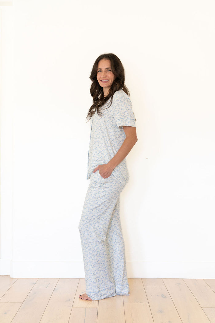 DAINTY BLUE FLORAL | WOMEN'S BUTTON UP SHORT SLEEVE SET