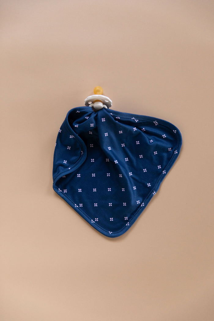 DAINTY DOTS | LOVIE