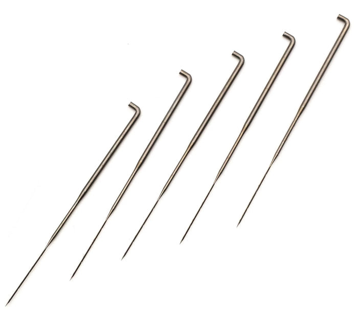 Information related to zippers, thread, and sewing.