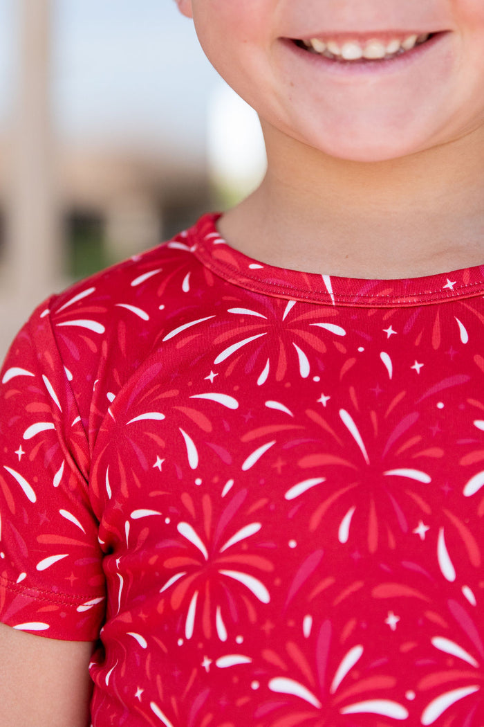 FIREWORKS | SHORT SLEEVE