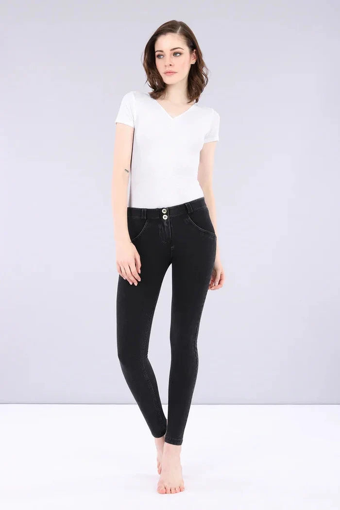 Freddy Womens Black Black Stitch Regular Waist Long Length Jean | Freddy