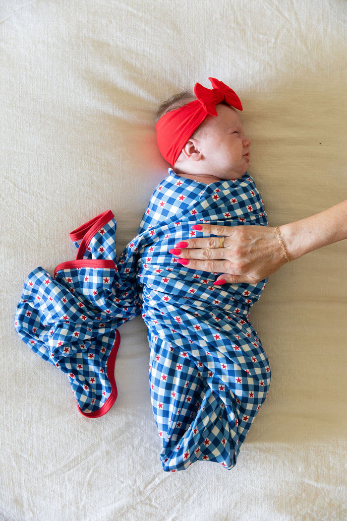 GINGHAM STARS | SWADDLE