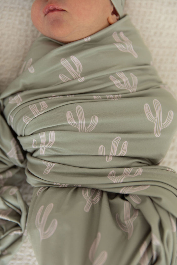 GREEN + LIGHT PINK CACTUS | SWADDLE