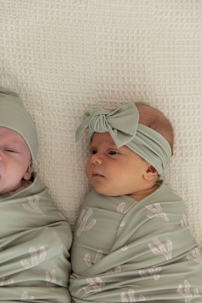 GREEN + LIGHT PINK CACTUS | SWADDLE