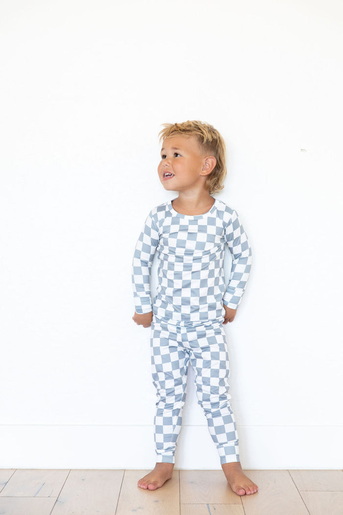 GREY + WHITE CHECKER | LONG SLEEVE