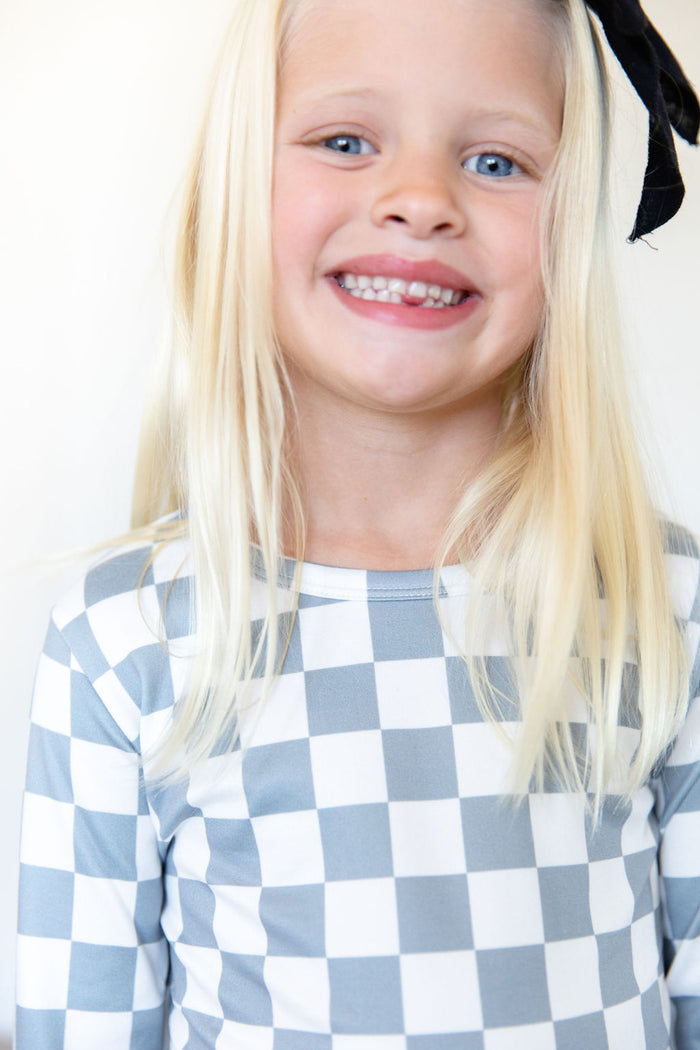 GREY + WHITE CHECKER | LONG SLEEVE