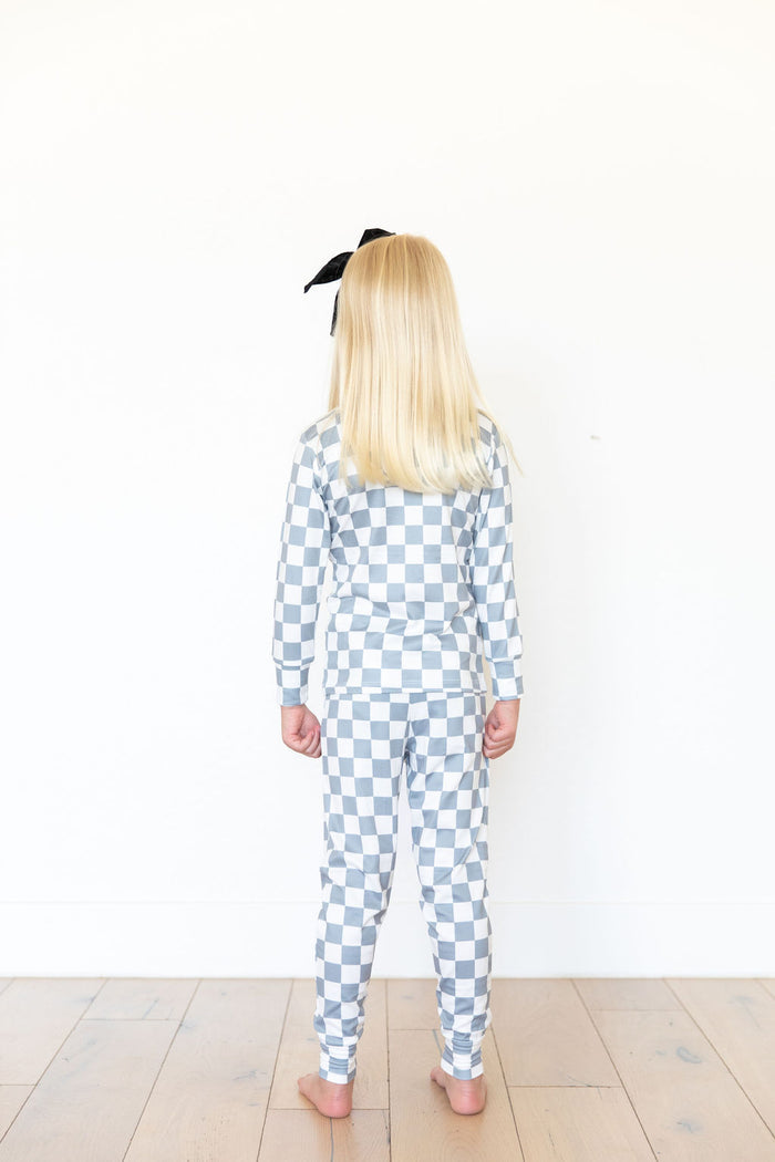 GREY + WHITE CHECKER | LONG SLEEVE