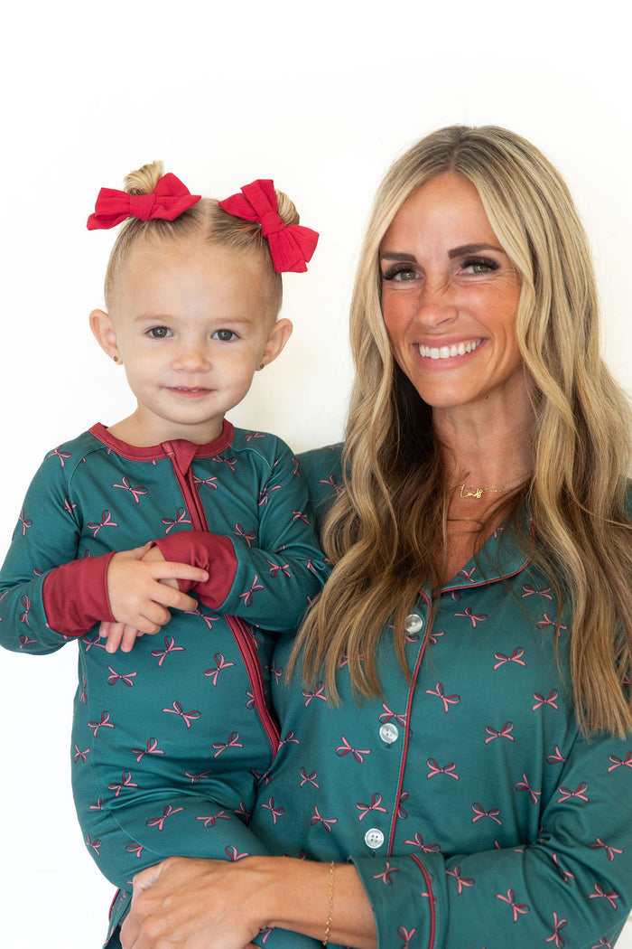 HOLIDAY BOWS | WOMEN'S BUTTON UP LONG SLEEVE SET
