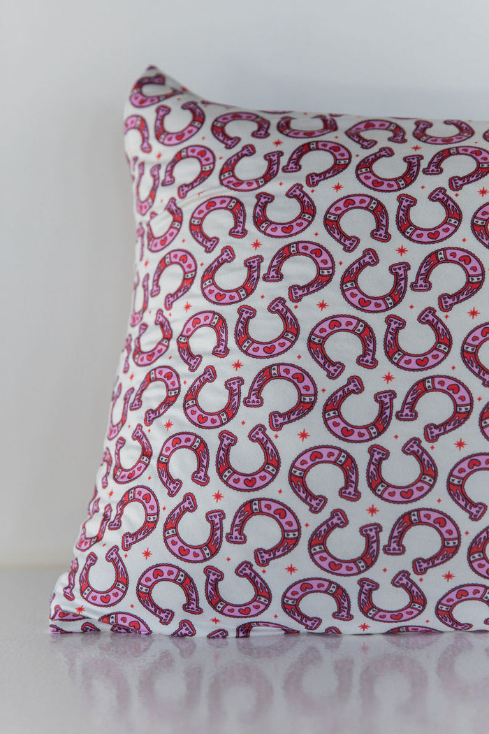 HORSESHOES | PILLOW CASE