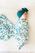 HUNTER GREEN DAISY | SWADDLE