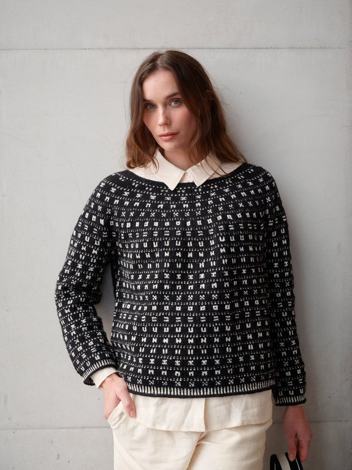 Laine Laine Magazine Issue 26: Crossing Paths - | Knitting Book at Michigan Fine Yarns