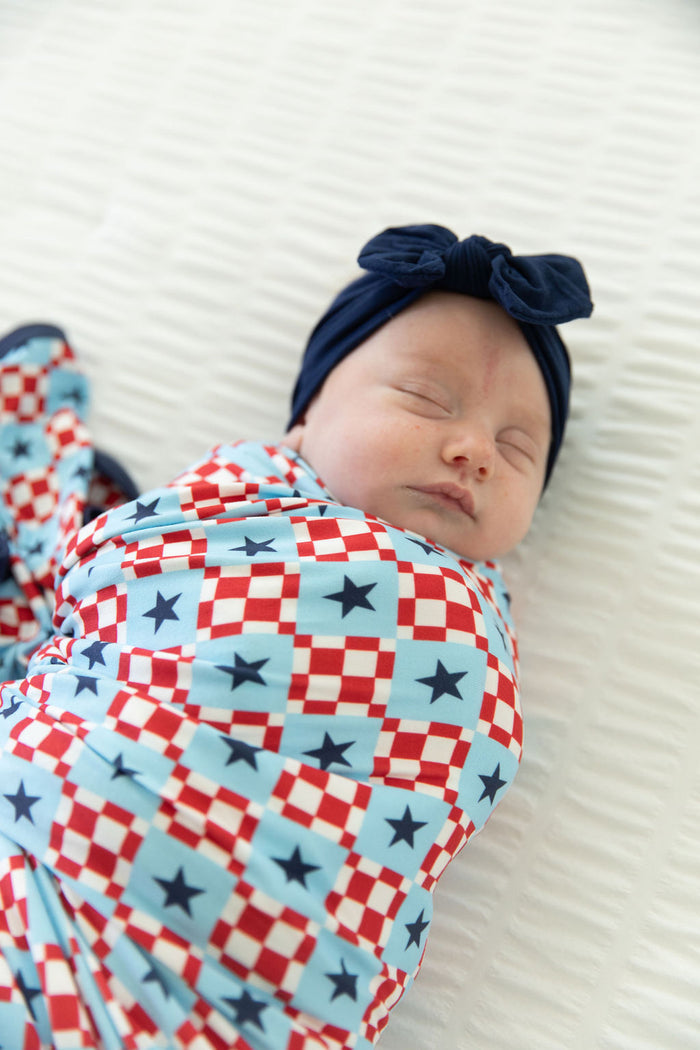 MINI CHECKERED STARS | SWADDLE