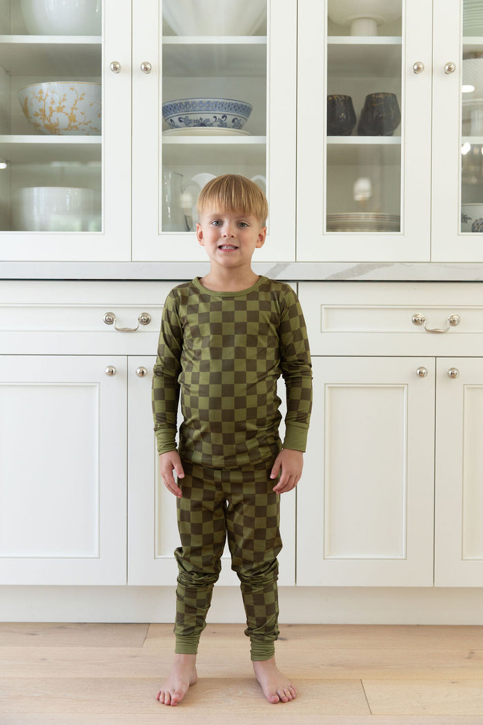 OLIVE CHECKER | LONG SLEEVE
