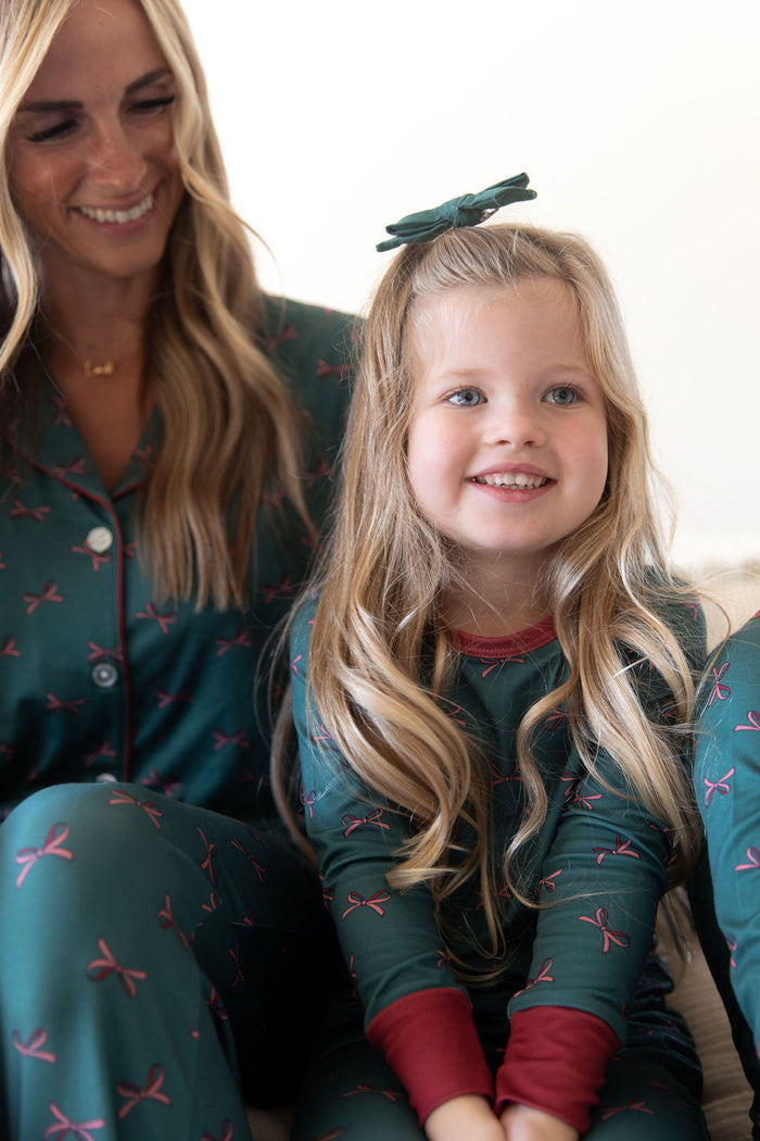 *PRE-ORDER* HOLIDAY BOWS | LONG SLEEVE