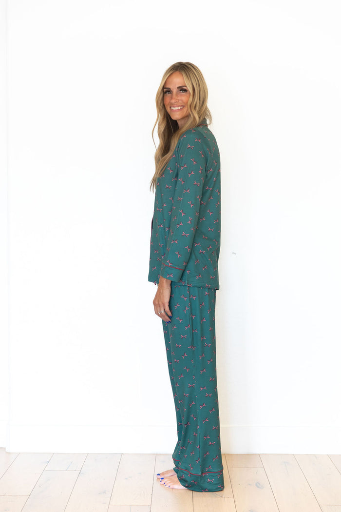 *PRE-ORDER* HOLIDAY BOWS | WOMEN'S BUTTON UP LONG SLEEVE SET