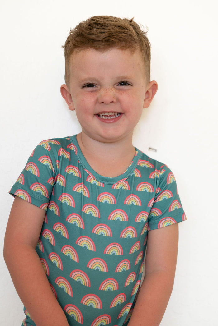 RAINBOWS | SHORT SLEEVE