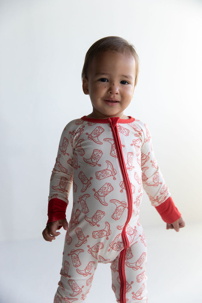 RED BOOTS | ZIPPER ONE PIECE