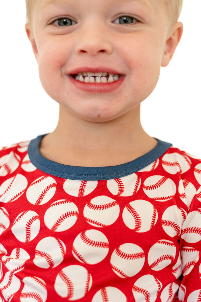 RED + WHITE BASEBALL | LONG SLEEVE