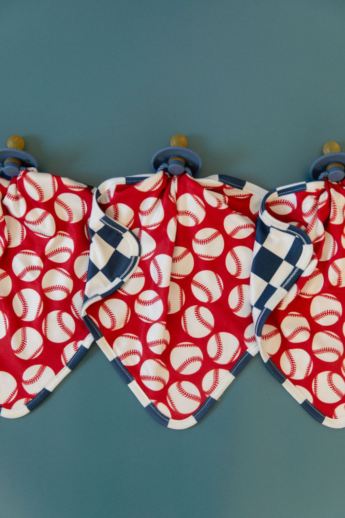 RED + WHITE BASEBALL | LOVIE