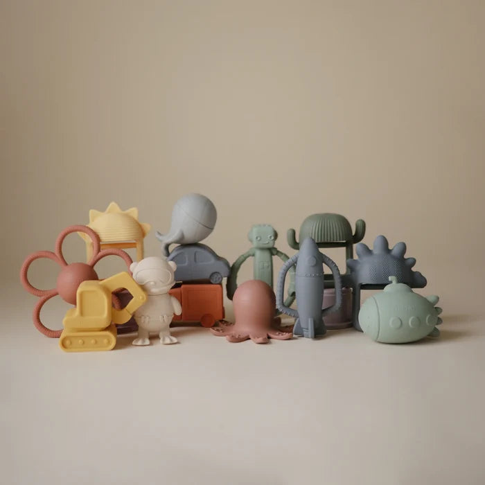 ROCKET RATTLE TEETHER