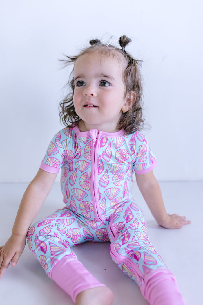 SEASHELLS | SHORT SLEEVE ZIPPER ONE PIECE