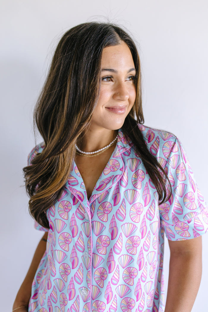 SEASHELLS | WOMEN'S SHORT SLEEVE SHORTS SET