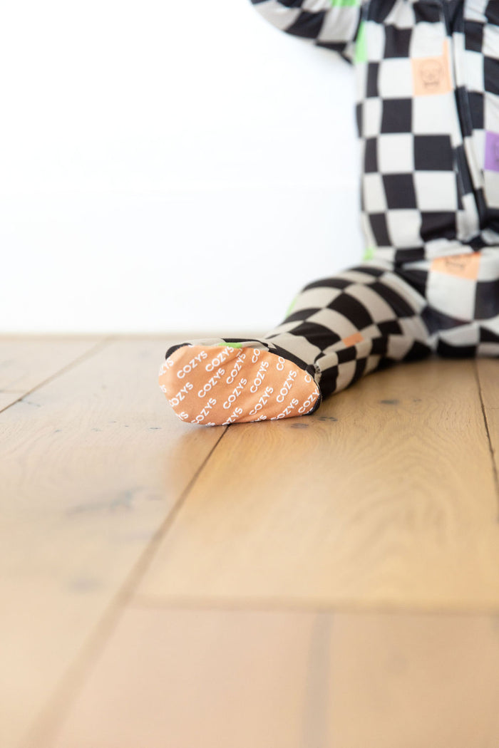 SPOOKY CHECKER | ZIPPER ONE PIECE
