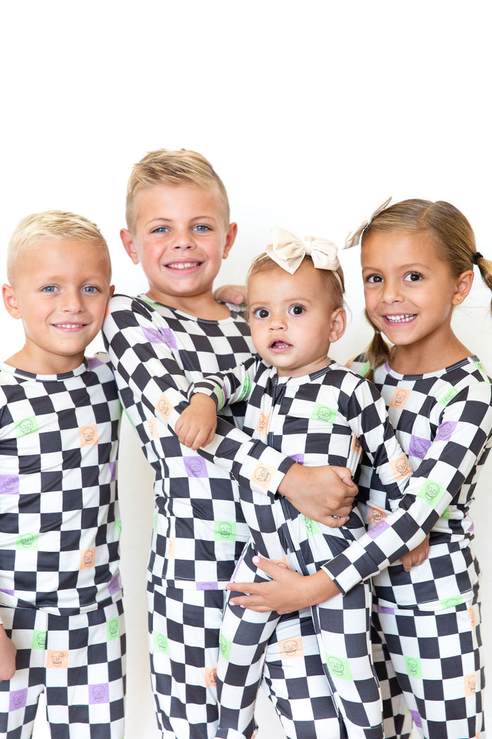 SPOOKY CHECKER | ZIPPER ONE PIECE