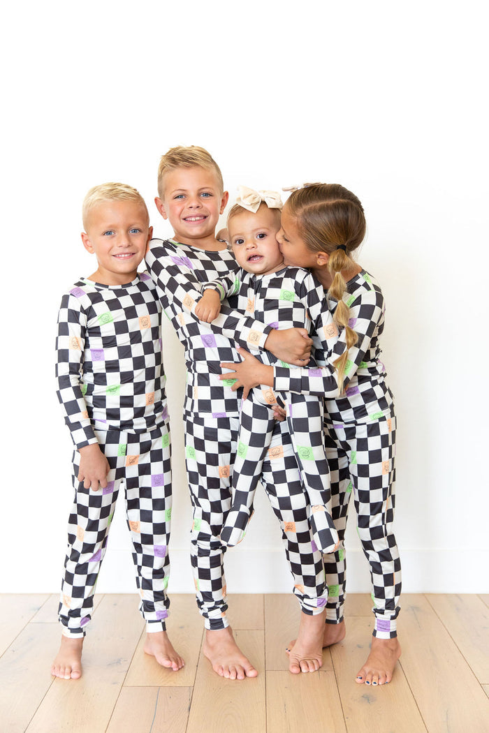 SPOOKY CHECKER | ZIPPER ONE PIECE