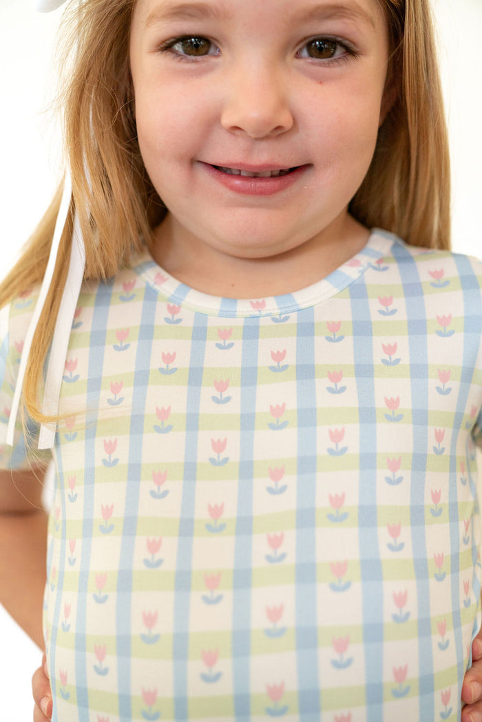 SPRING TULIPS | SHORT SLEEVE