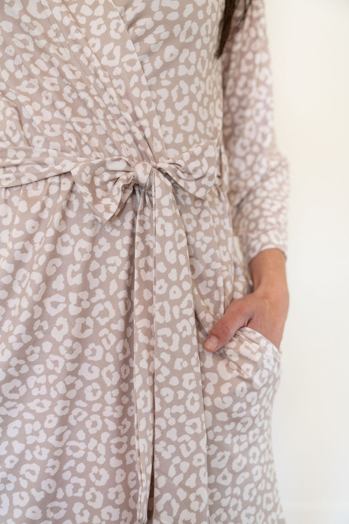 TAN CHEETAH | WOMEN'S ROBE