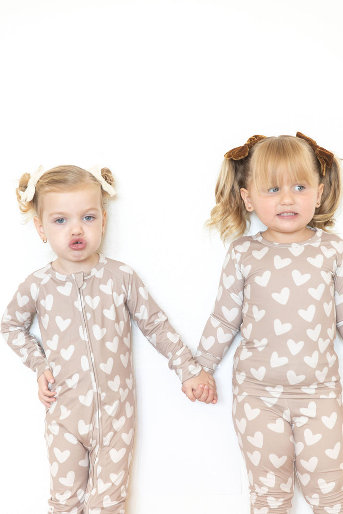 TAN HEARTS | ZIPPER ONE PIECE