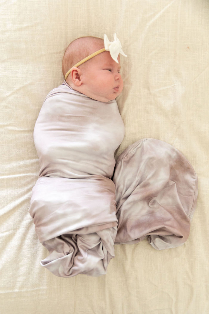 TAUPE TIE DYE | SWADDLE