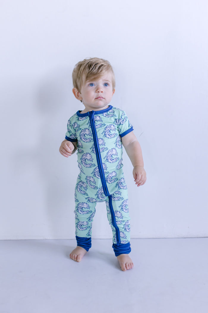WAVES | SHORT SLEEVE ZIPPER ONE PIECE